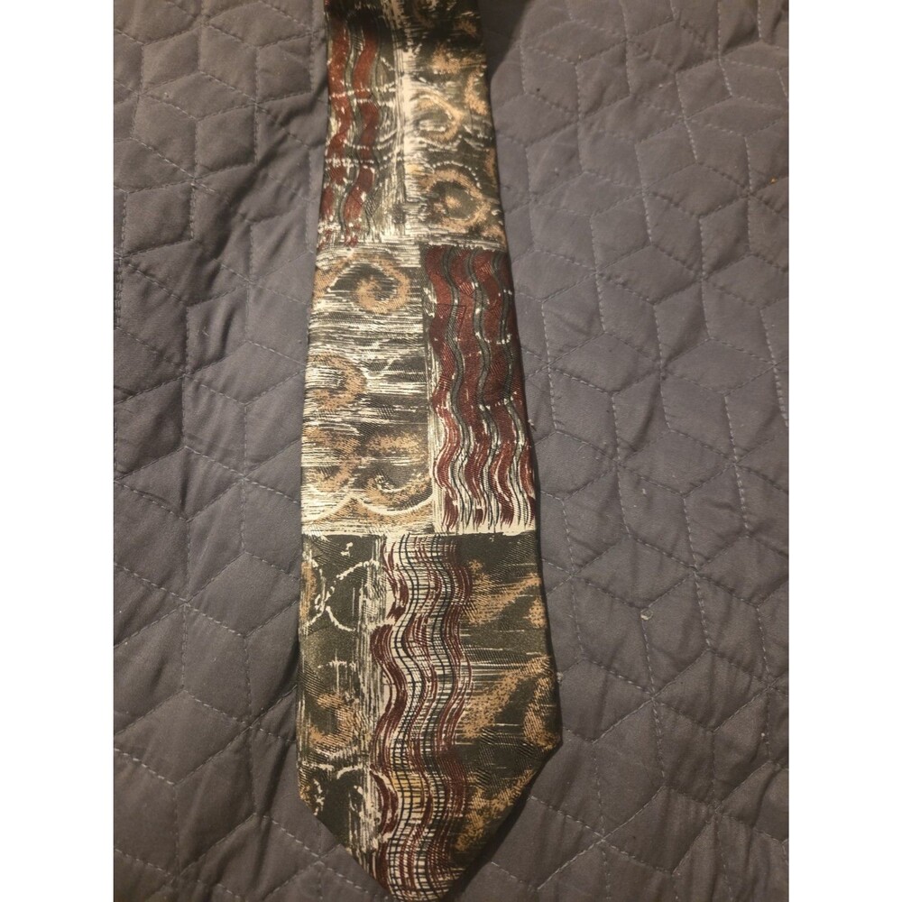 Main Street, Made in U.S.A Vintage Abstract Tie